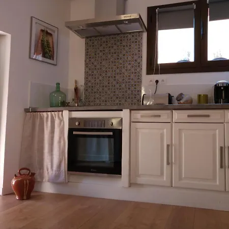 Maison Tout Confort A Сasa de vacaciones Garriguella